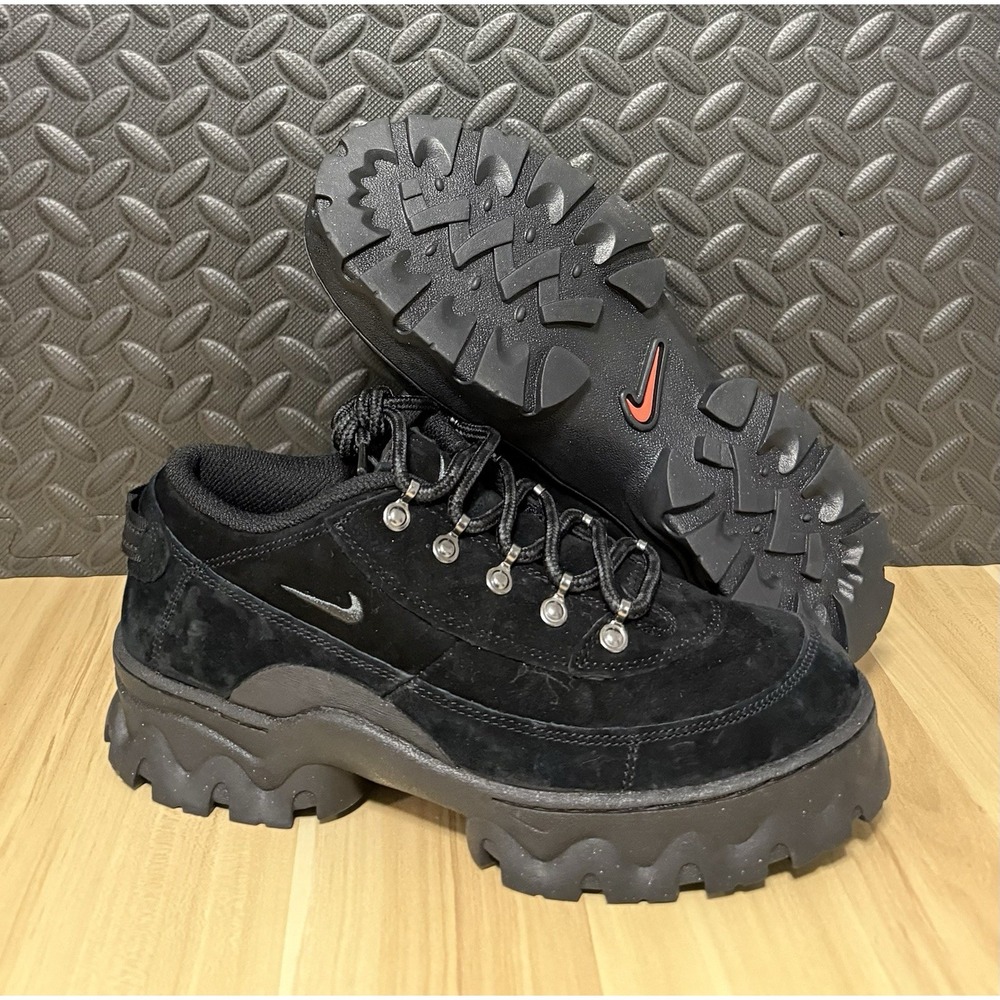 Nike Lahar Low Escape Trail 'Triple Black' DB9953-001 Womens Size 8 Rare NEW